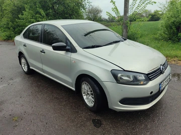 Авто Volkswagen Polo 2012 № 8781733