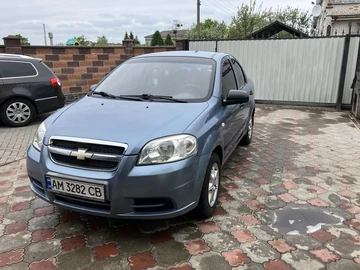 Авто Chevrolet Aveo 2007 № 8781747