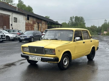 Авто ВАЗ 2107 1990 № 8781757