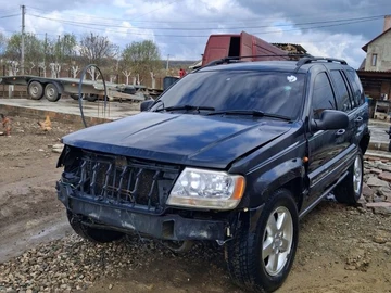 Авто Jeep Cherokee 2000 № 8781801