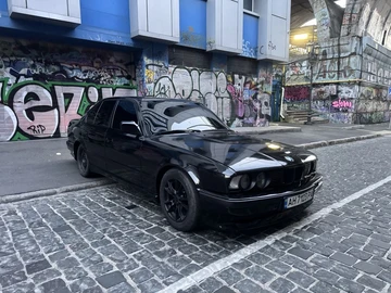 Авто BMW 5 Серия 1992 № 8781893