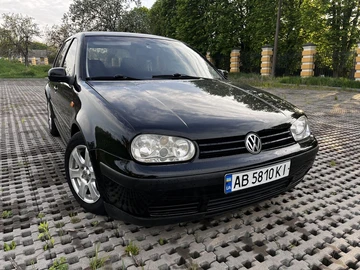 Авто Volkswagen Golf 1999 № 8781896
