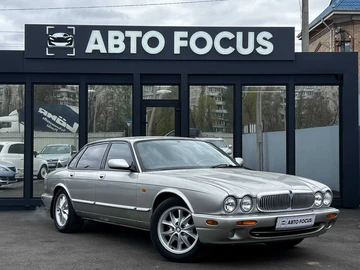 Авто Jaguar Xj 2000 № 8781897