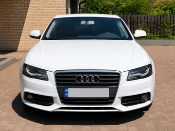 Авто Audi A4 2015 № 8781913