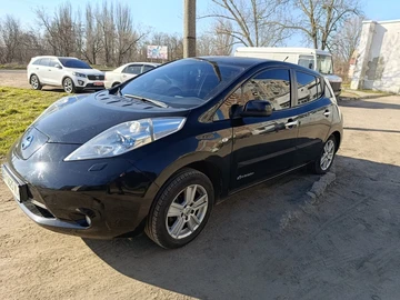 Авто Nissan Leaf 2011 № 8781970