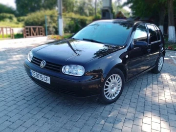 Авто Volkswagen Golf 2000 № 8781999