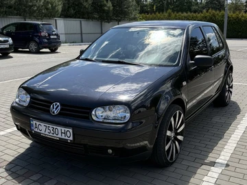 Авто Volkswagen Golf 2001 № 8782017