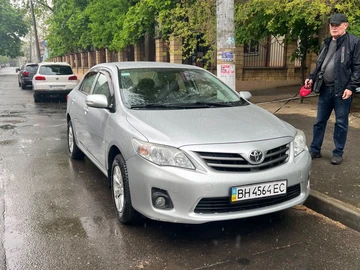 Авто Toyota Corolla 2010 № 8782175