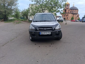Авто Hyundai Tucson 2009 № 8782248