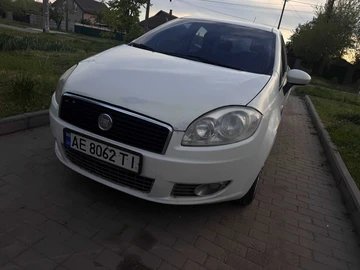 Авто Fiat Linea 2013 № 8782330