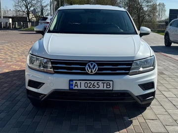Авто Volkswagen Tiguan 2020 № 8782381
