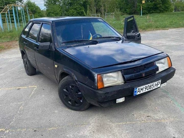 Авто ВАЗ 2109 1994 № 8782449