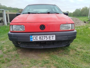 Авто Volkswagen Passat Sedan 1992 № 8782524