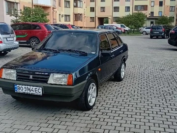 Авто ВАЗ 21099I 2004 № 8782532