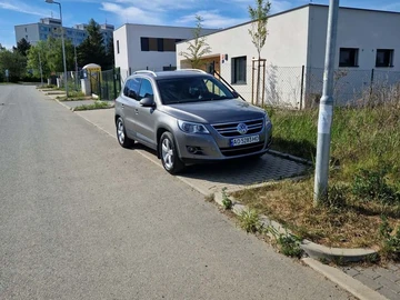 Авто Volkswagen Tiguan 2009 № 8782573