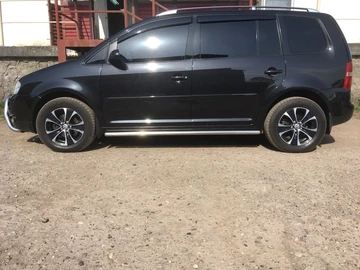 Авто Volkswagen Touran 2004 № 8782615
