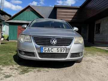 Авто Volkswagen Passat Variant 2006 № 8782628