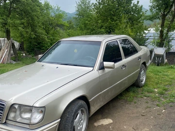 Авто Mercedes 300 1993 № 8782629