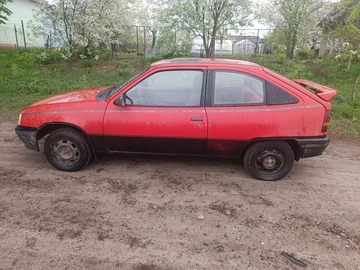 Авто Opel Kadett 1988 № 8782631