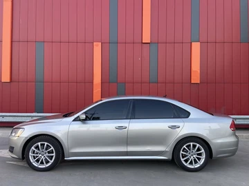 Авто Volkswagen Passat Sedan 2012 № 8782694