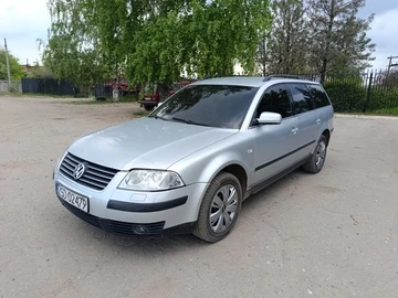Авто Volkswagen Passat Variant 2003 № 8782743