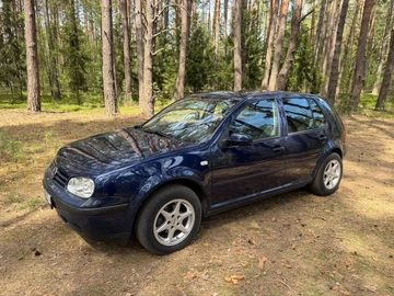 Авто Volkswagen Golf 2001 № 8782803