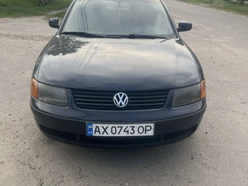 Авто Volkswagen Passat Sedan 2000 № 8782807