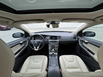 Авто Volvo S60 2016 № 8782829