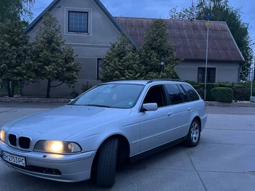 Авто BMW 5 Серия 2001 № 8782846