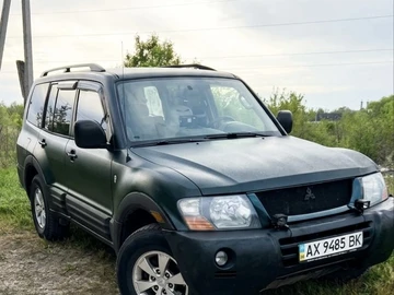 Авто Mitsubishi Pajero 2000 № 8782853