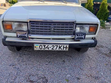 Авто ВАЗ 2107 1988 № 8782863