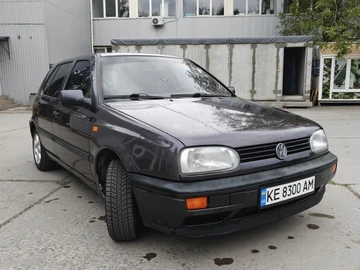 Авто Volkswagen Golf 1993 № 8782977