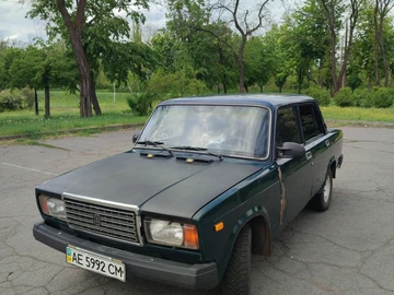 Авто ВАЗ 2107 2005 № 8783012