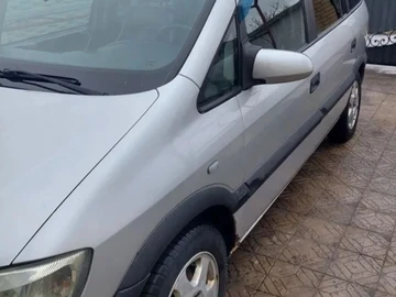 Авто Opel Zafira 2002 № 8783024