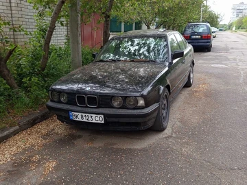 Авто BMW M5 1990 № 8783041