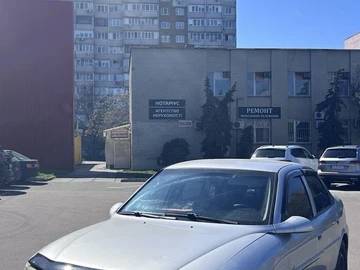 Авто Opel Vectra 2000 № 8783083