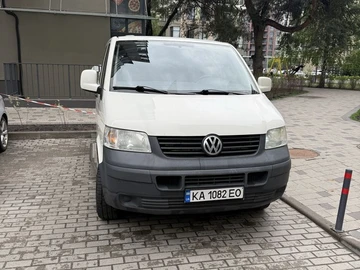 Авто Volkswagen Transporter 2008 № 8783088