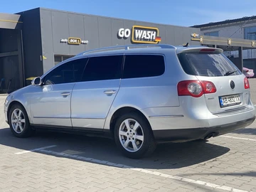 Авто Volkswagen Passat Sedan 2006 № 8783224