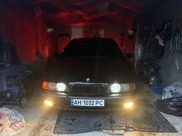 Авто BMW 5 Серия 2000 № 8783237