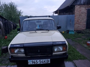 Авто ВАЗ 2107 1986 № 8783256