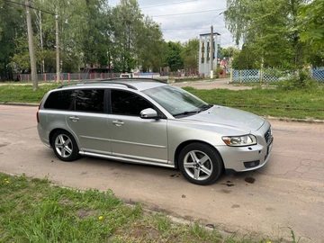 Авто Volvo V50 2010 № 8783358