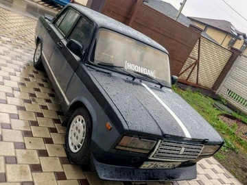 Авто ВАЗ 2107 1987 № 8783374