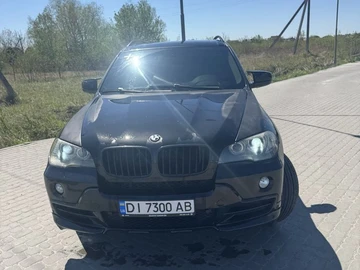 Авто BMW X5 2010 № 8783381