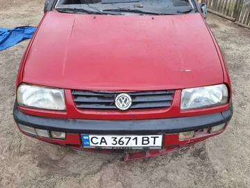 Авто Volkswagen Vento 1996 № 8783400