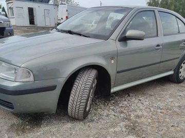 Авто Skoda Octavia 2003 № 8783406