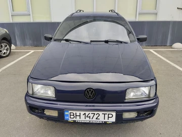 Авто Volkswagen Passat Variant 1991 № 8783407