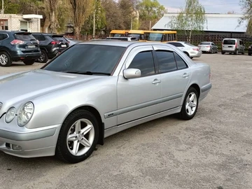 Авто Mercedes E Серия 2001 № 8783411