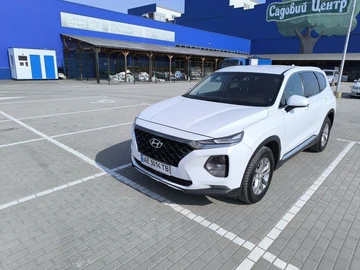 Авто Hyundai Santa Fe 2018 № 8783441