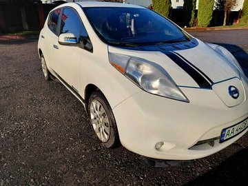 Авто Nissan Leaf 2013 № 8783451