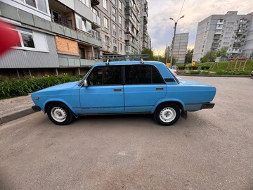 Авто ВАЗ 2105 1983 № 8783581